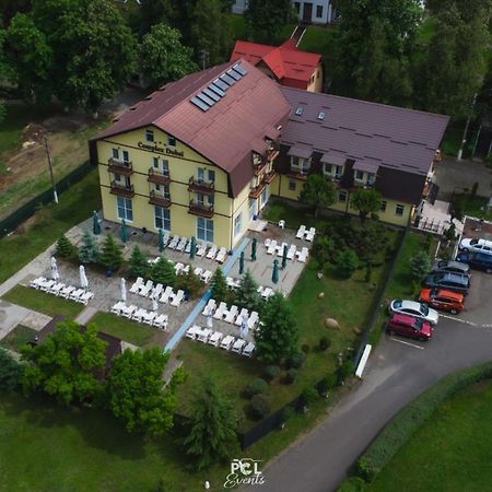 Hotel Dobsi Bazna Extérieur photo